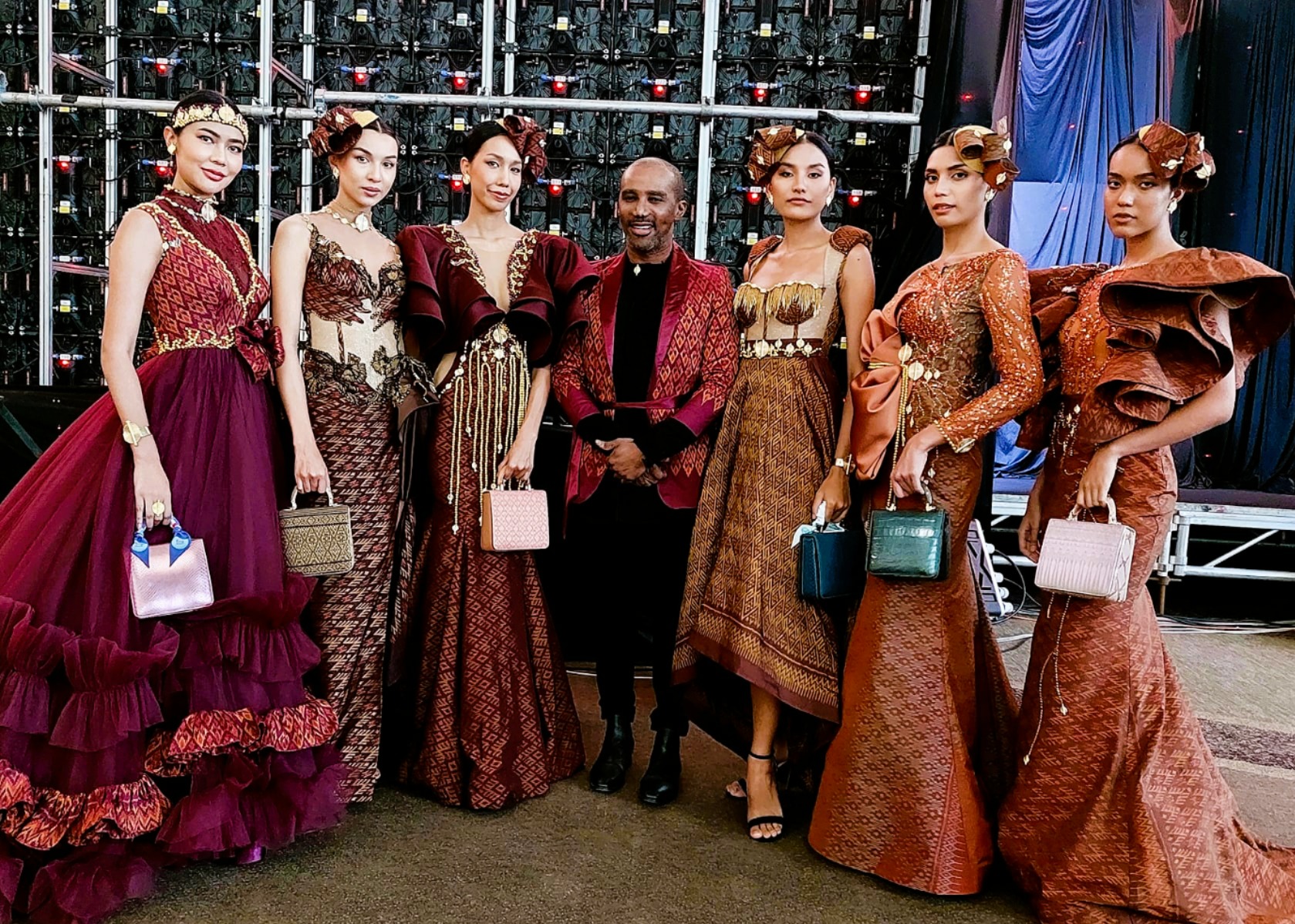 Tenue de soirée mystérieuse - Collection Asian