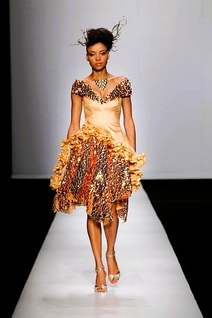 Robe luxueuse nuances dorées - Collection Or Céleste
